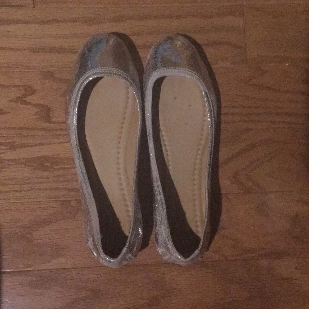 Frye Flats - image 1